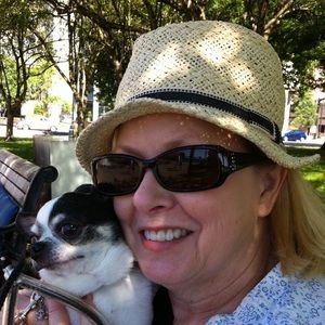 Meet your Posher, Vicki